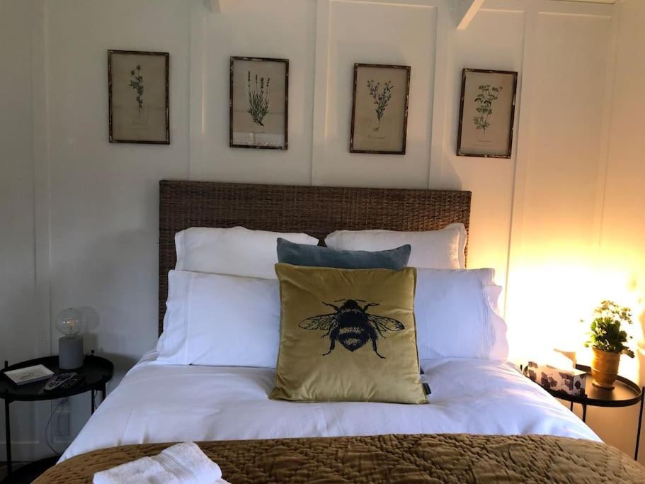 Gardeners' Cottage Matangi Екстериор снимка